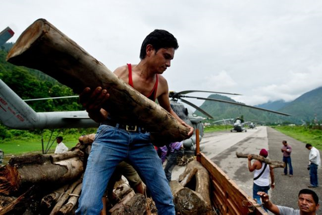 India flood rescue helicopter crash kills eight – 30,000 pounds of ...