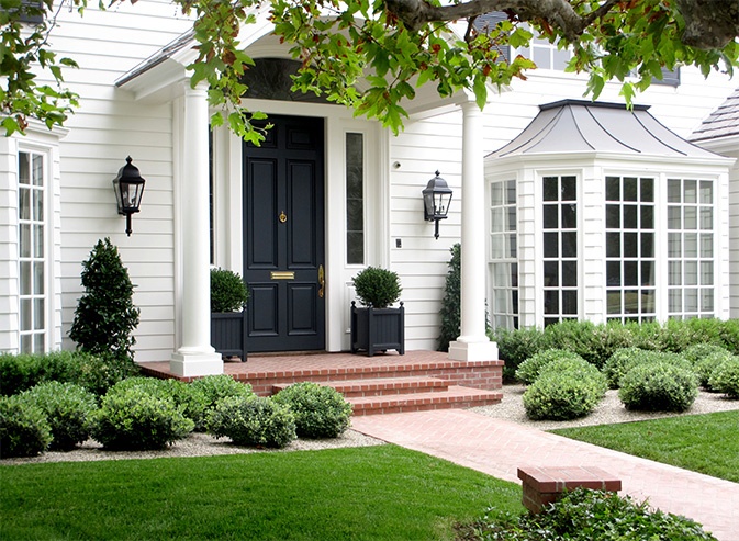 images of front door planters White House Black Front Door | 673 x 493