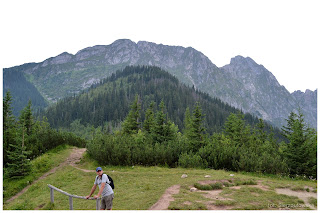 Czerwona Przełęcz - widok na Giewont