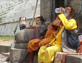 sadhu a pashupatinath