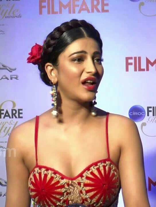 ACTRESS SHRUTI HAASAN HD PHOTOS WALLPAPERS IMAGES PICTURES | WHATSAPP GROUP LINKS