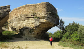 castell de taradell, sender de taradell
