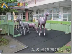 桃園市大勇國小 106年組合遊樂器材及安全地墊更新採購