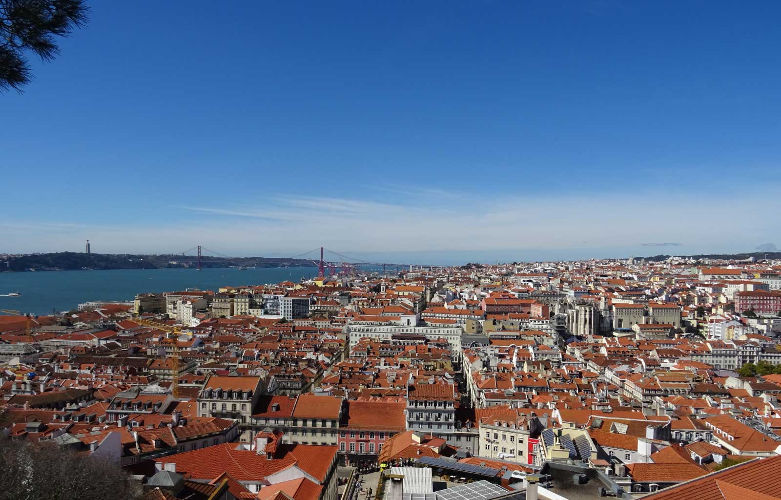 Lisbonne vue du château Saint George