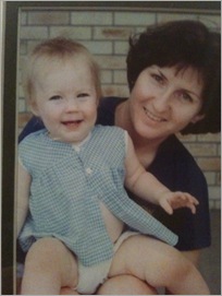 mom2