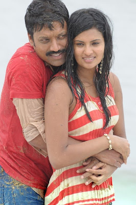 Actor-director S.J.Suryah is now busy doing in the lead role in a movie ‘Newtonin 3am Vidhi’