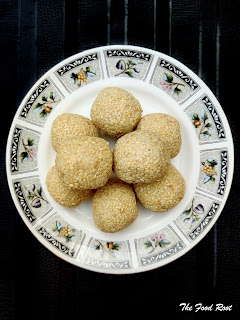 Til Gun Ladoo - 21 Amazing Holi Recipes | Holi sweets and snacks