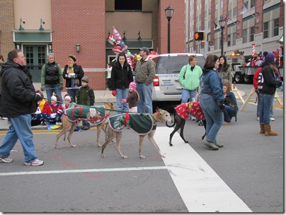 Santa Parade11-20-10z