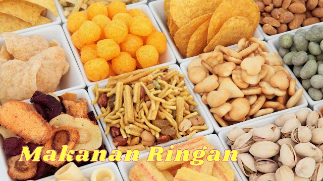 2. Menjual makanan ringan seperti keripik singkong, keripik tempe, dan keripik kentang