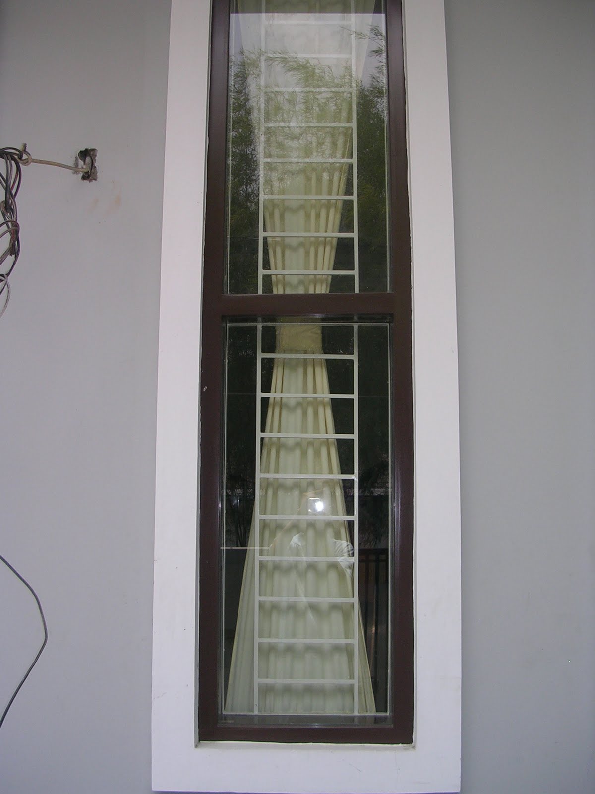 Utama Aluminium Kaca  Tralis  jendela  besi tomang