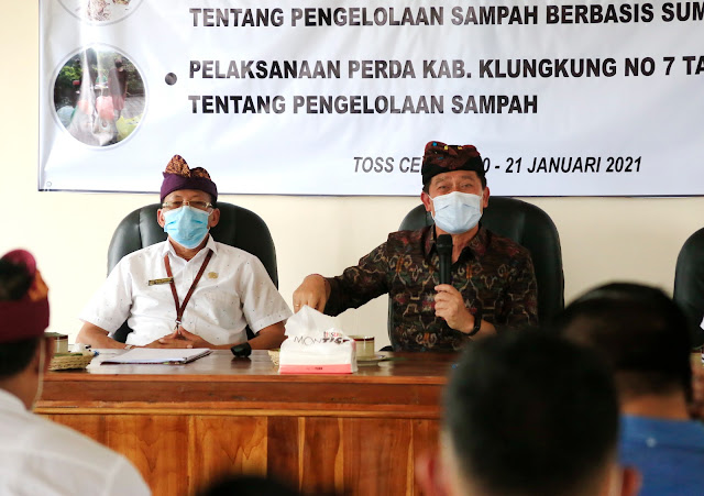  Bupati Suwirta Berharap Para Perbekel dan Lurah Bersatu Menjaga Program TOSS Center