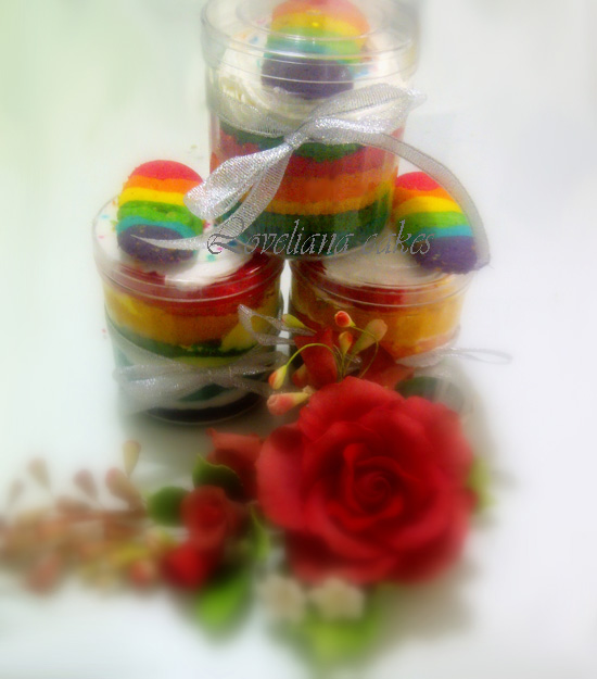 cake and Cake in jar a cup www.loveliana  in jar online.blogspot.com: tiramisu