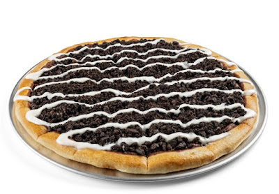 Cicis Oreo Brownie Pizza.