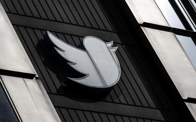 ट्विटर पर सेवरेंस पे, छंटनी के दौरान 'ओल्डर वर्कर्स' को टारगेट करने पर मुकदमा - Business Technology News