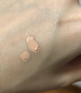 Chanel Les Beiges Healthy Glow Foundation Shade 20