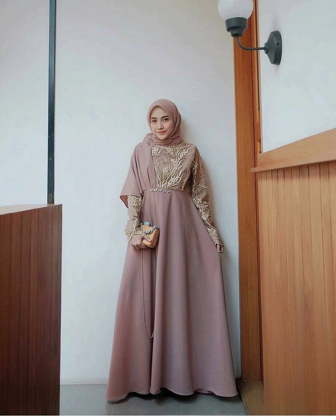 30 Model Kebaya Untuk Orang Gemuk Agar Terlihat Langsing - Model baju kebaya muslim