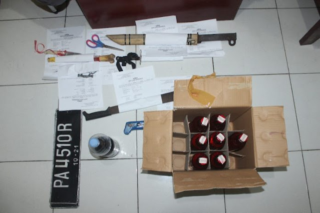 Polisi Amankan Sajam dan Miras Saat Gelar Operasi Pekat Matoa 2020 di Biak