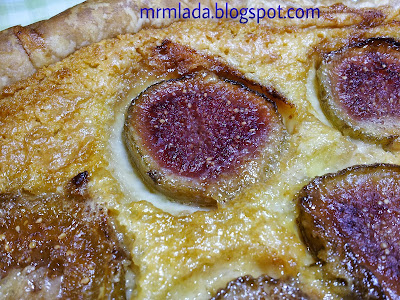 tarta de almendras e higos