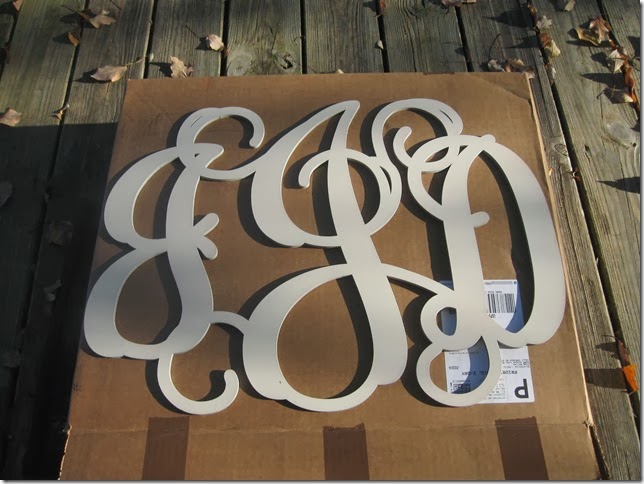 burlap monogram canvas 001