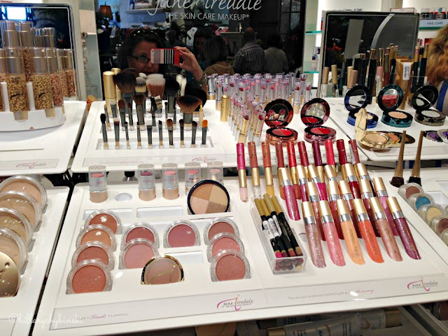 The Jane Iredale Counter at Soft Surroundings - a Beauty Maven's palette! 