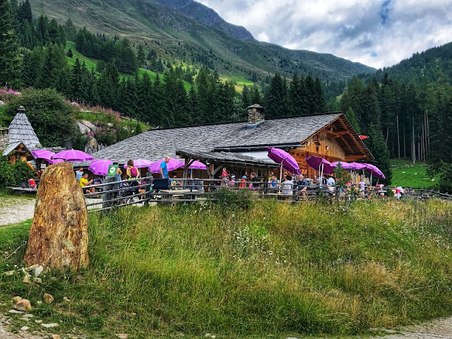 MESSNERHUTTE-VAL-CASIES