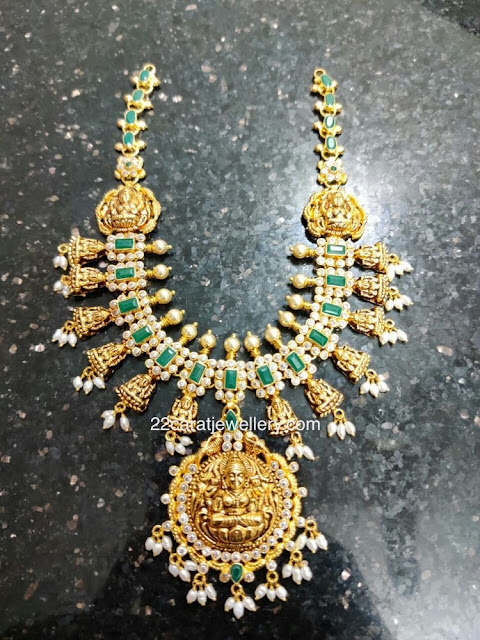 Lakshmi Necklace with Eemerlds