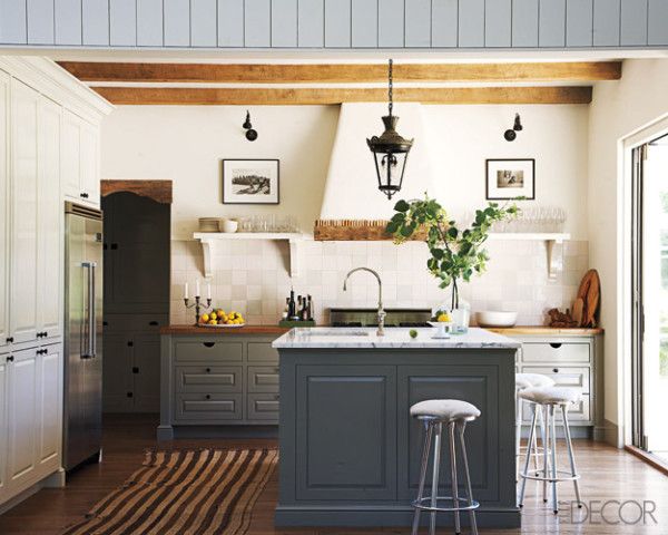 Inspiring and beautiful white modern farmhouse kitchen design via Hello Lovely Studio