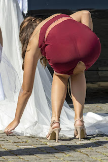 Sexi mujer vestido entallado tanga marcada