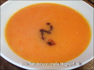 Gemüsesuppe Kartoffeln Karotten Zwiebel Balsamico Paprika Tomaten Christine Kunkel coccinella fräuleincoccinella Blog MUA Make-Up Artist Visagistin Maskenbildnerin