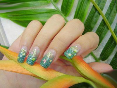 Short Nail Designs,nail designs,nail polish,nail art,nails,nails designs,nail design,nail art designs,crackle nail polish,shatter nail polish,nail art ideas, Nail Art Picture