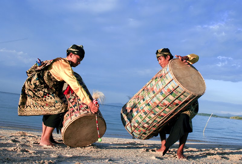 56+ Gambar Alat Musik Tradisional Lombok, Koleksi Istimewa!