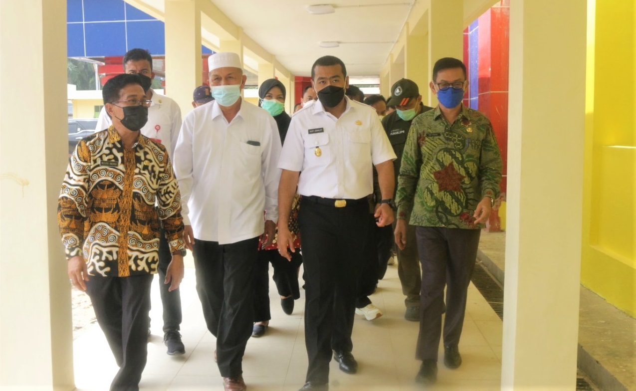 Wagub Audy Joinaldy Tinjau RSUD dan Rumah Isolasi Nagari