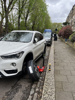 A YellowTyres mobile tyre-fitting van arrives at the customer's location in London, to replace a damaged near-side front tyre on a BMW. Our skilled technicians efficiently supply and fit the new tyre right on the roadside. #YellowTyres #RoadsideAssistance