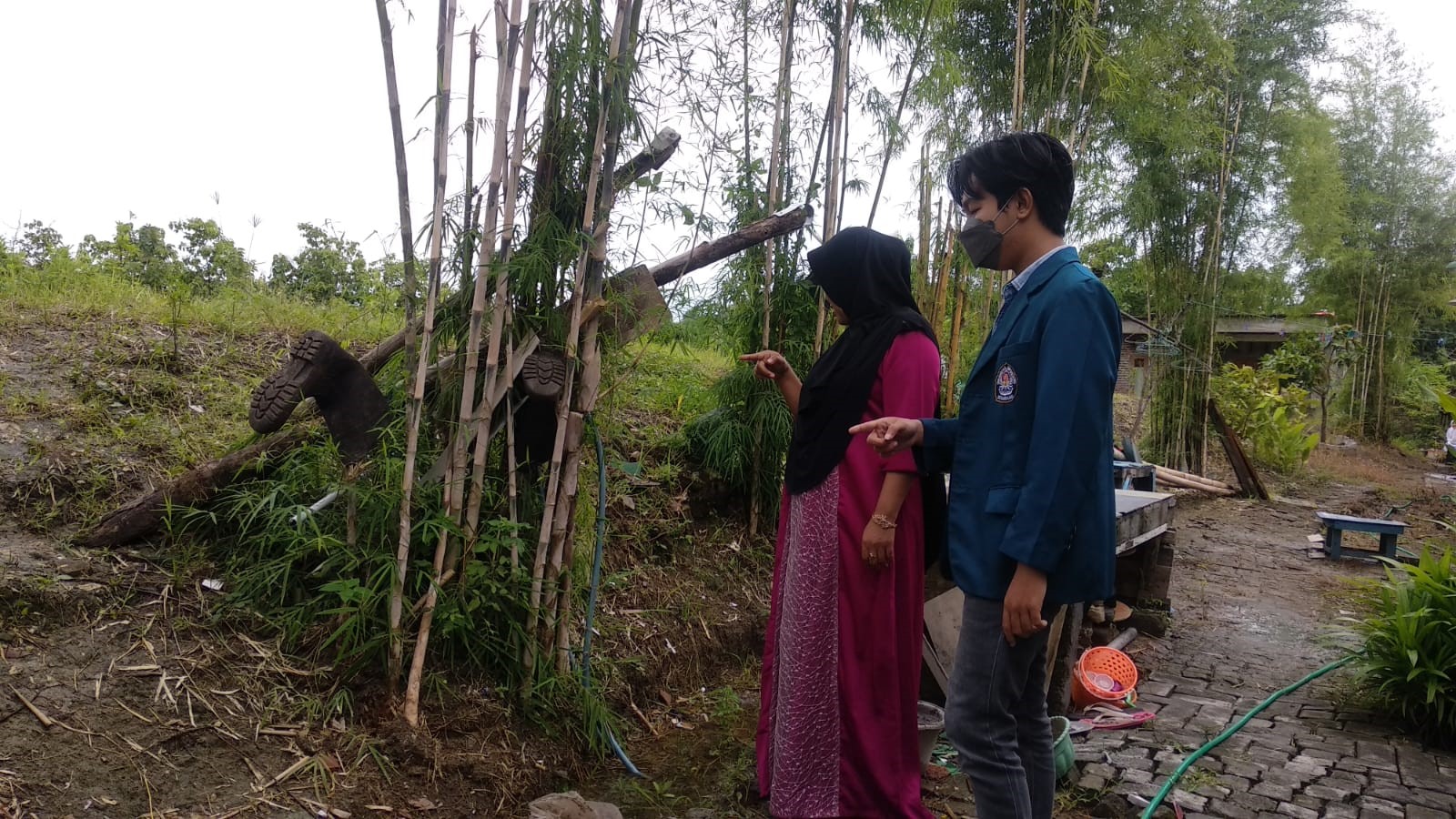 Cegah Limpasan Air Hujan di Perumahan Kaliwungu Selatan, Mahasiswa KKN UNDIP Buat Perencanaan Saluran Drainase