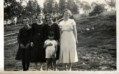 Photo de famille ancienne noir et blanc