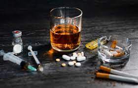 नशे की बढ़ती खेप में अब नाबालिक भी नहीं है पीछे 