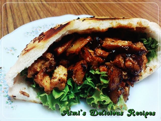 Aimi's Delicious Recipes: Kebab Ayam with Garlic Roti Pita
