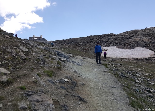 Hiking from Gornergrat to Rotenboden in late July 