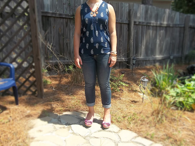 paisley arm party arm candy navy pink orange statement necklace skinny jeans wedges outfit