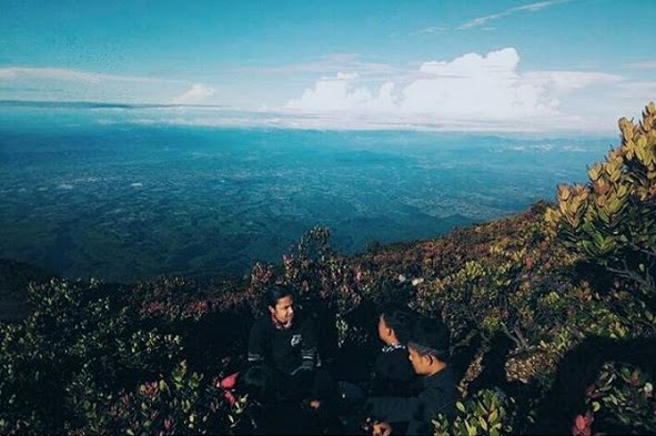 tempat wisata gunung gede cianjur