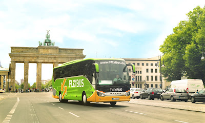 Flixbus no Portão de Brandemburgo
