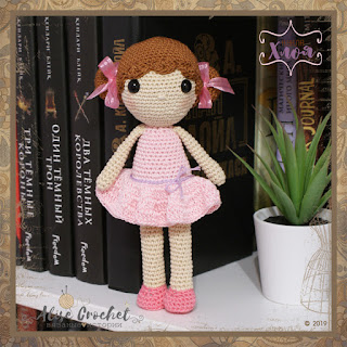 кукла Хлоя вязания крючком amigurumi амигуруми Patrón de ganchillo gratis: La muñeca Chloe de La Crocheteria