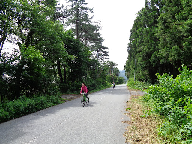 大山環状道路は香取のメインストリートです直線で約1Kｍ