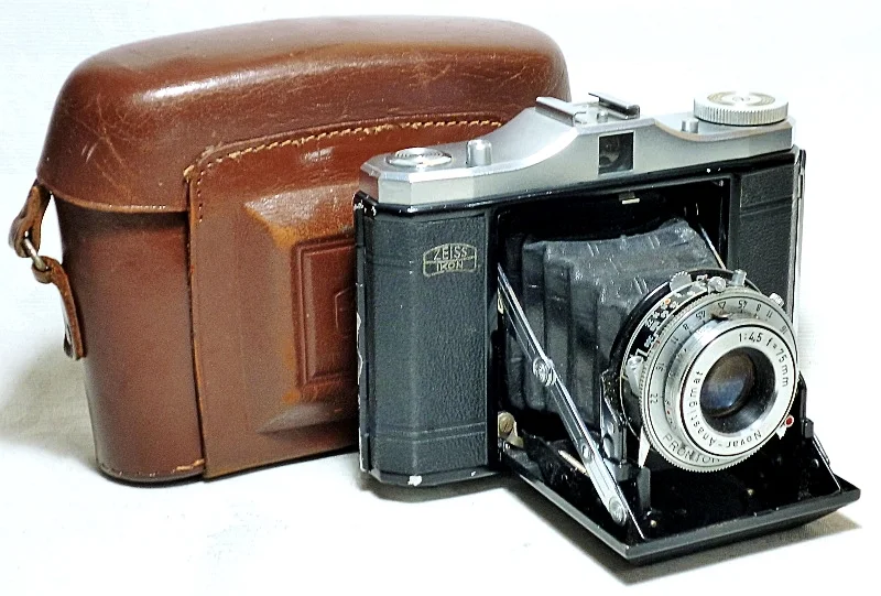 Zeiss Ikon Nettar II 120 Film Camera Review