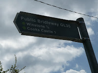 Sign to Winstone Cross and Cooks Castle