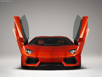 2012 Lamborghini Aventador LP700-4