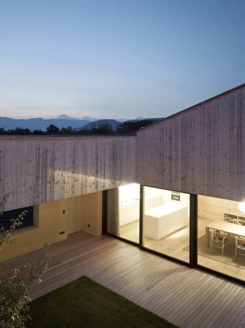 Timber house with courtyard in the middle, Austria