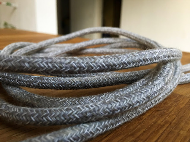 Creative Cables Lino Naturale Grigio RN02