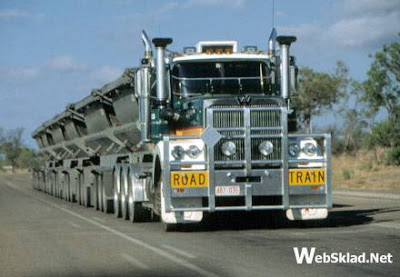 Road train на дорогах Австралии