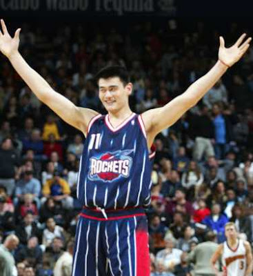 NBA Player Yao Ming will Suffer Surgery Next Week 